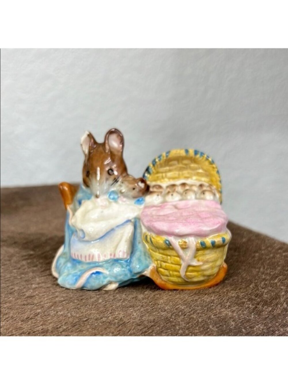 Beatrix Potter Ceramic Bunny Hunca Munca Figurine Beswick England